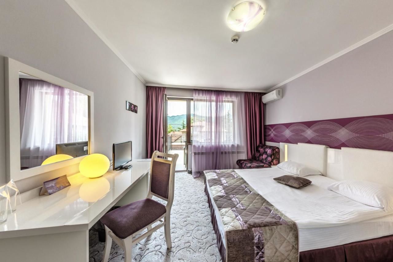 Отель Enira Spa Hotel Велинград